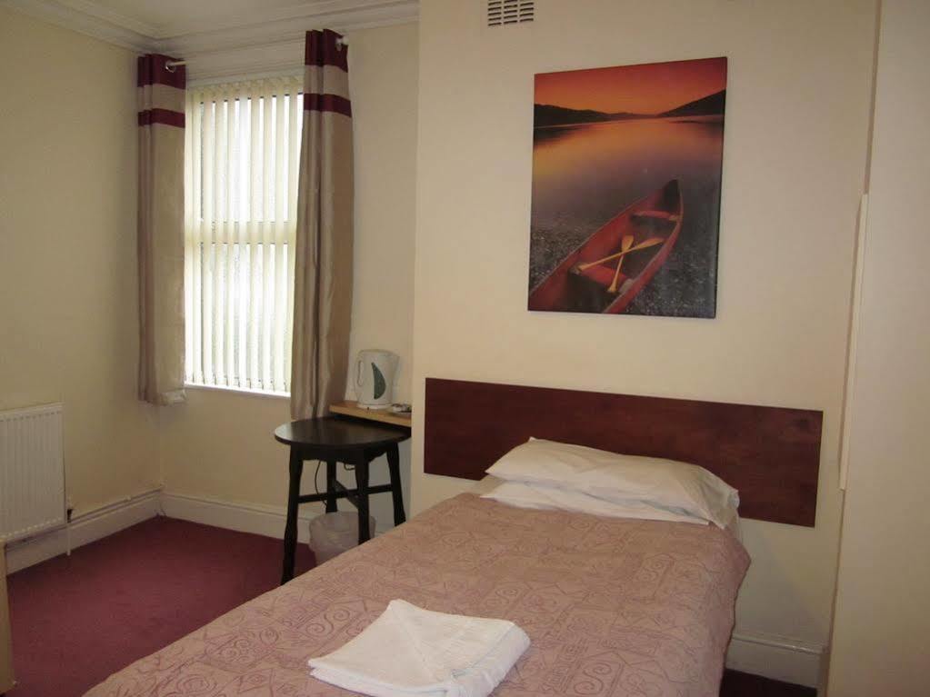 Mersey Hotel Widnes Dış mekan fotoğraf